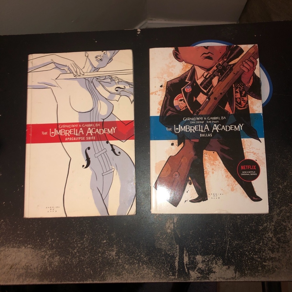 The Umbrella Academy bundle